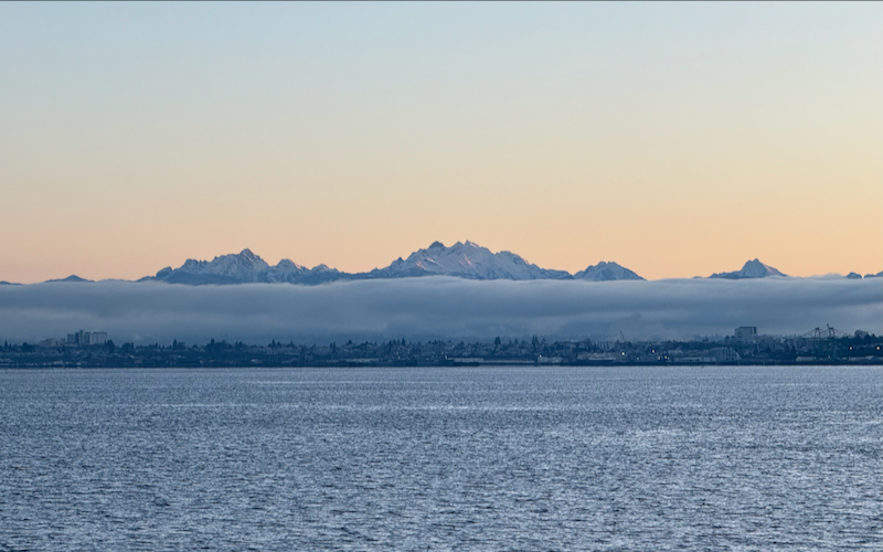 Mountain view over Everett with a cloud layer between