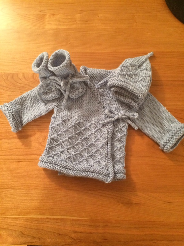 Baby sweater, had and booties