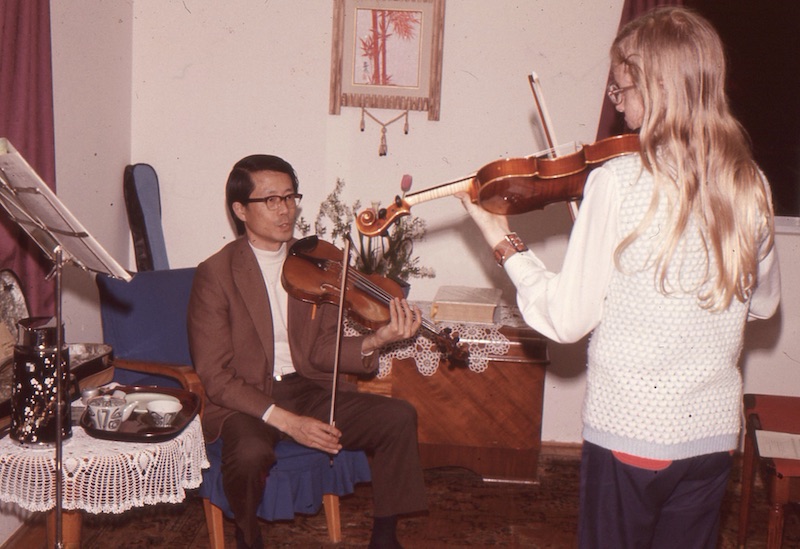 Marilyn at her violin lesson