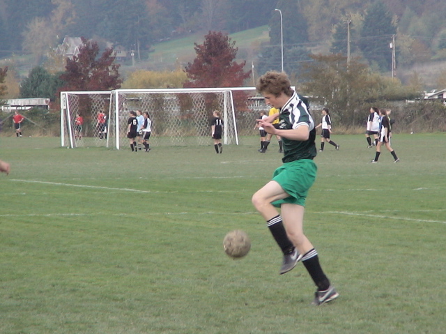 20071028_AndrewSoccer5